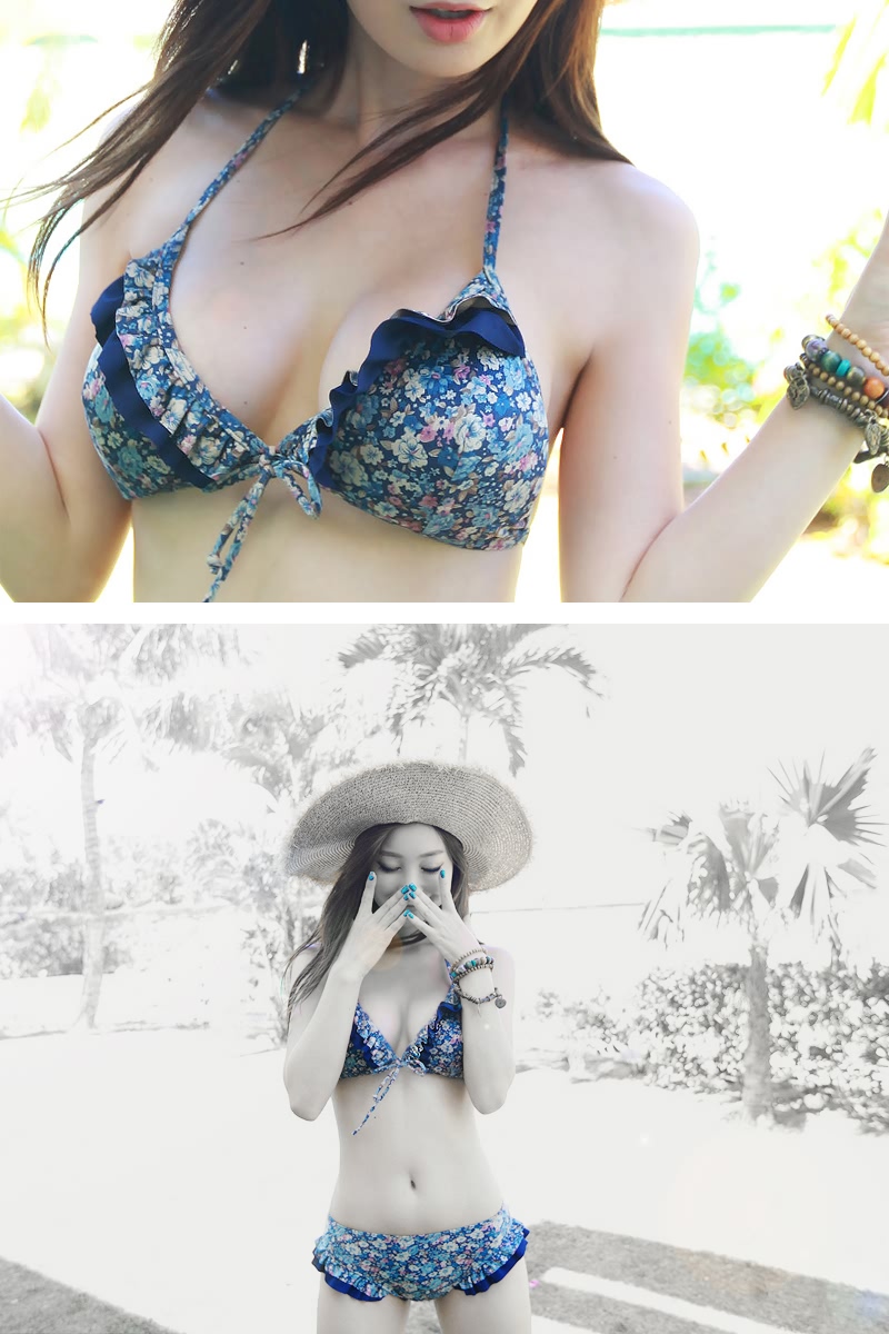 ブラとボトムの両面についた小フリルがとっても可愛いホルターネックビキニ2点セット