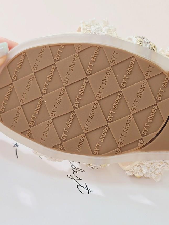 샬럿 크로스 리본 여성뮬슬리퍼형샌들