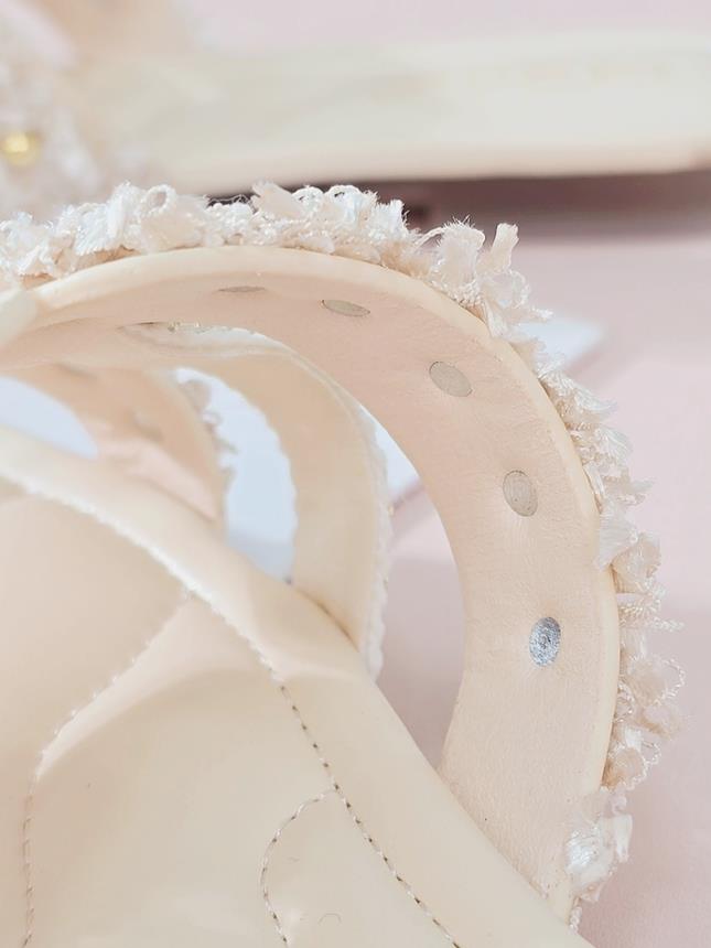 샬럿 크로스 리본 여성뮬슬리퍼형샌들