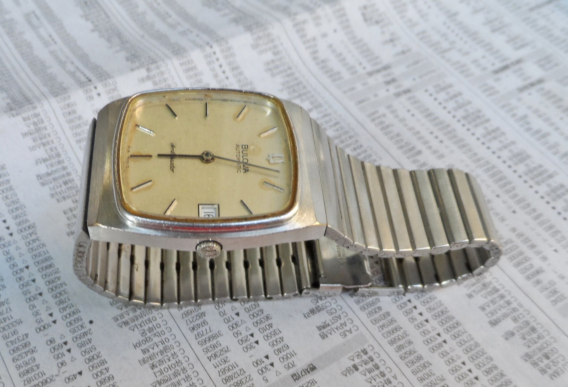Vintage BULOVA Ambassador P3 Automatic 1436 10 Swiss made Wristwatch