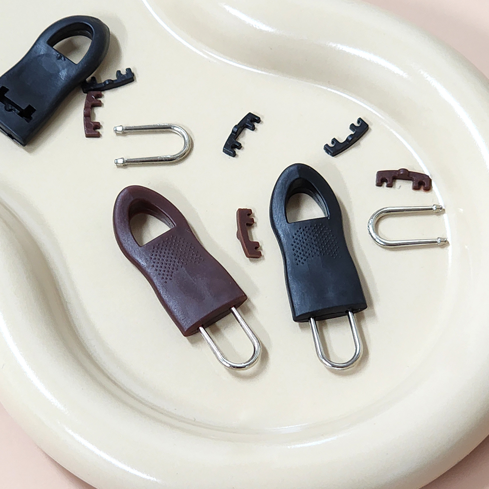 동전보관열쇠고리 선반고리 디자인열쇠고리 마력고리 부착형고리 고리팔찌 화이트고리 스티커고리 은장식품 고리장식소품 산업고리 실버주얼리고리 고리패션 흡착소재 자크고리 지퍼 논슬립 고리