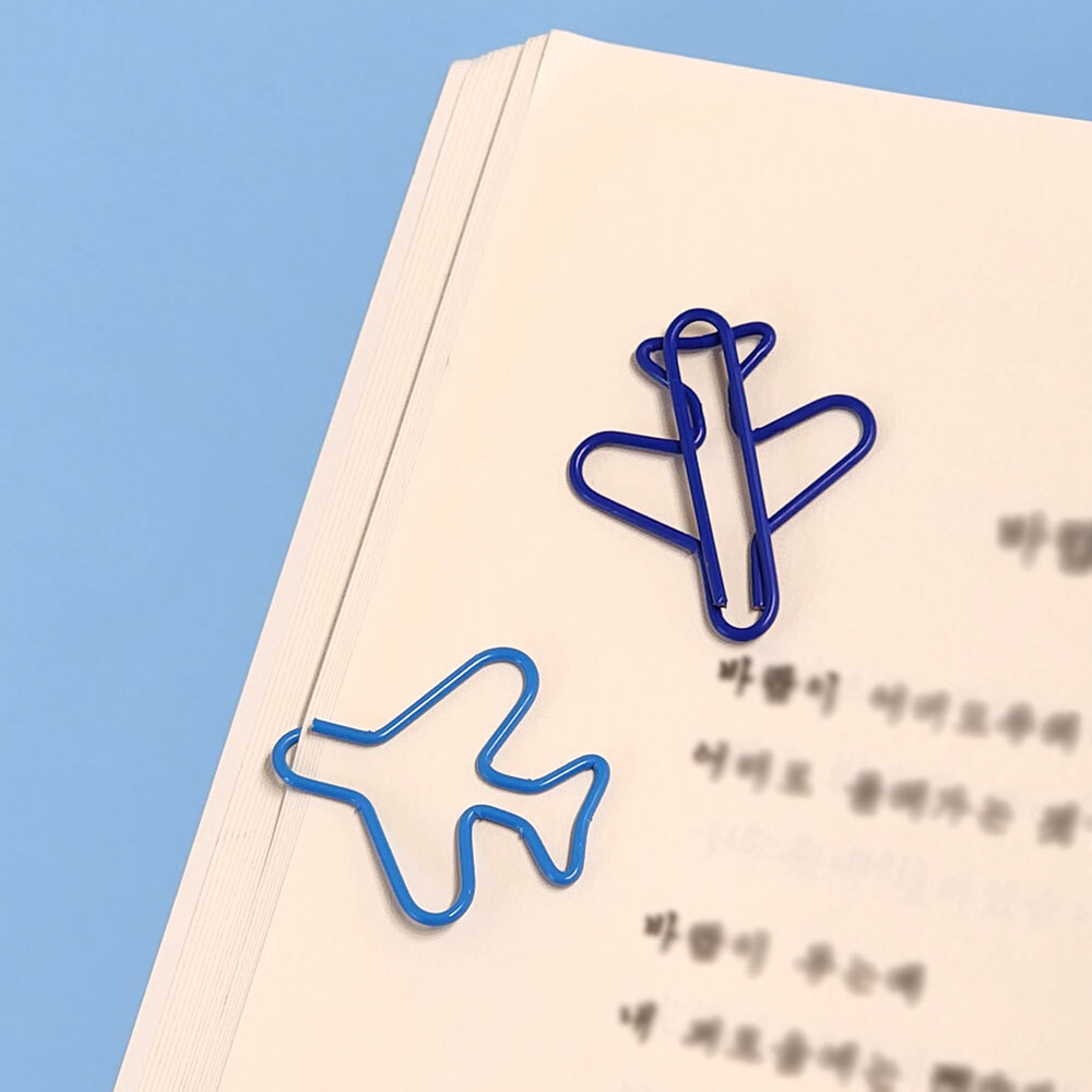 브라스트랩 사무용액세서리 식물고정액세서리 색크리피 종이뭉치 종이고리 수면자석 도어고정 다채로운알파벳 가게문의자 문서정리 전선수납용품 투명세트 예쁜세트 50P 비행기 컬러 클립