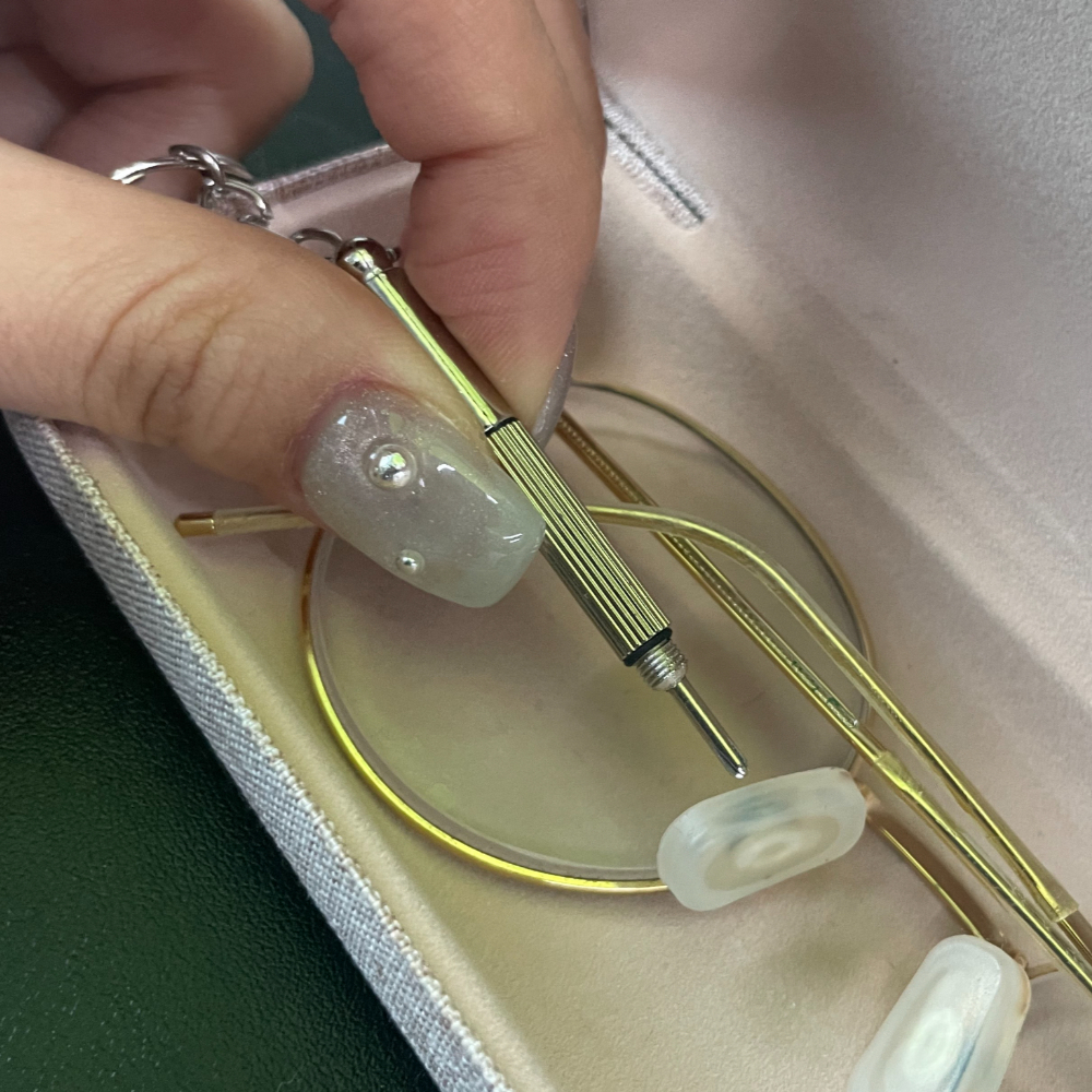 정밀작업도구 정밀조립도구 삼각렌치 나사돌리개 자성공구 자동차수리도구 전기공구 역광용품 길이조절용공구 안경꽂이 DIY공구 자석공구 양용 소형수리도구 미니 열쇠고리 안경 드라이버