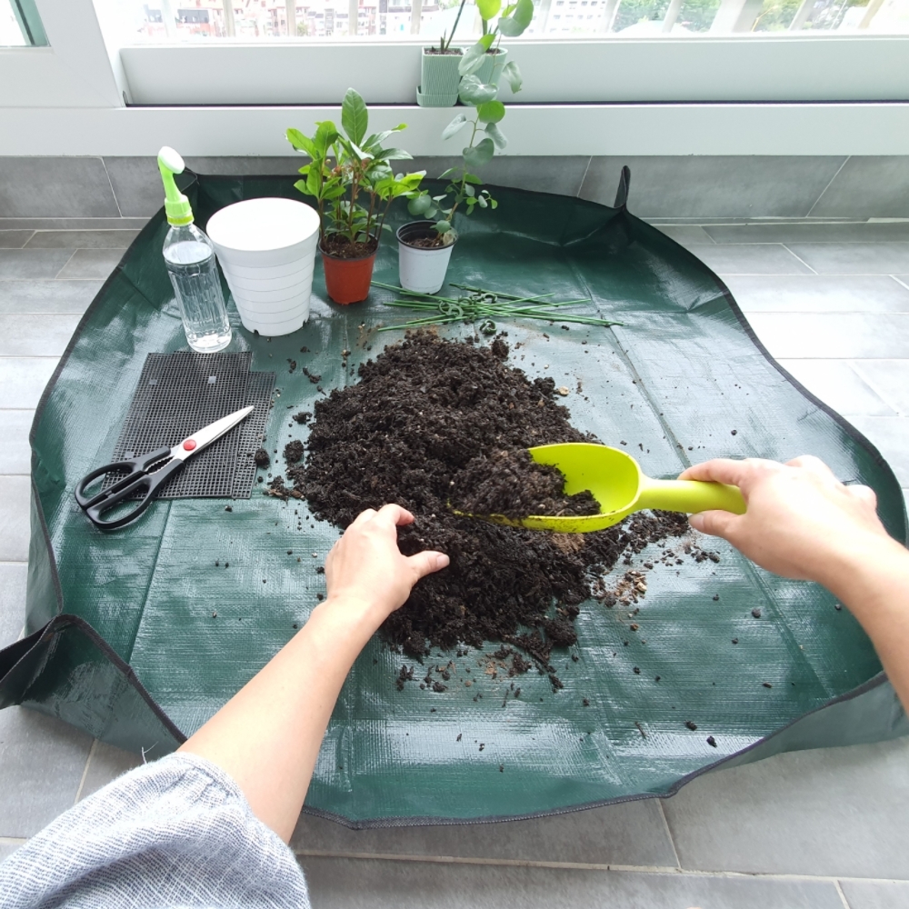 배수망 작은화분 인테리어원목가구 바구니화분 화분급수기 일자형화분 다채로운사각화분 식물표지판 화분정리함 화분비료통 테이퍼드화분 베이지화분 데코화분 분갈이 텃밭 깔개 매트 대형 화분