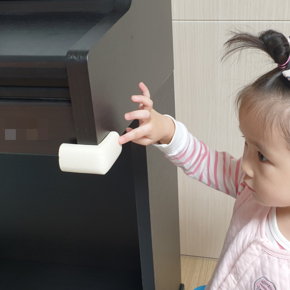 코너모서리보호대 모서리쿠션 코너보호기 가구코너보호대 테이블코너보호대 코너보호제품 코너보호대 코너가드 안전모서리보호대 4P 코너 베이지 모서리보호대 쿠션 L형 고급형 코너쿠션