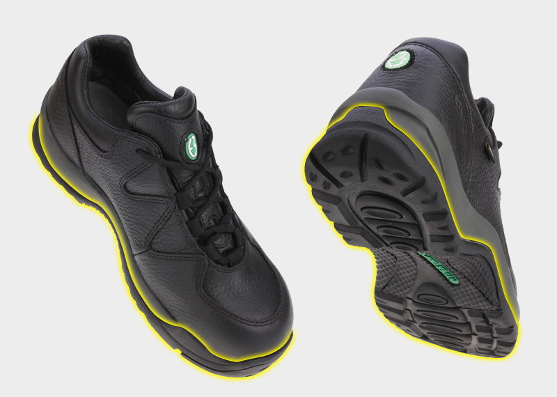 작업자의 발형에 맞는  LAST(신골)사용으로 높은 착화감, 항상 쾌적함을 유지 하는 고급 안전화 TS4-G202