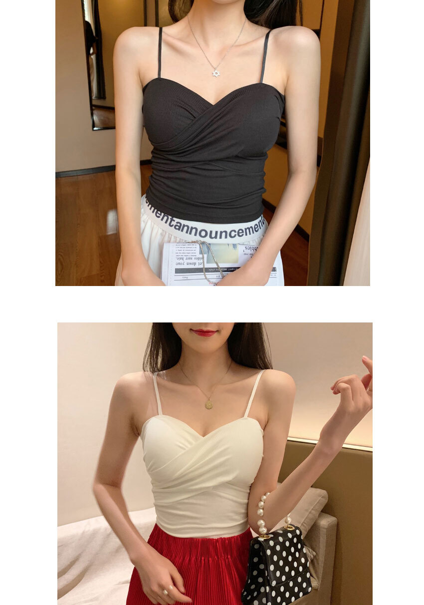 여성니트,여성이너웨어,여자이너탑,여성슬리브리스,베이직디자인,스판나시,아우터와코디,신축성니트탑