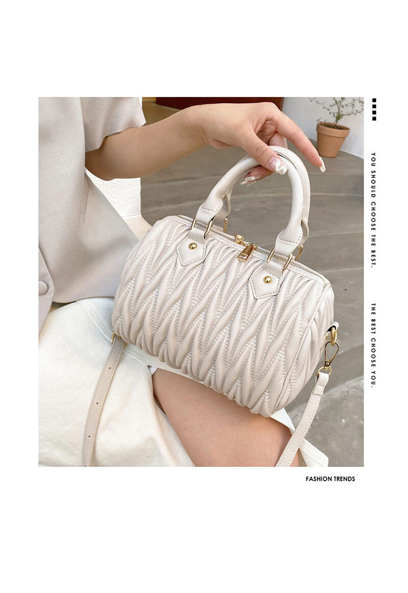 크로스백,여성크로스백,데일리백,여성가방,배럴백,20대,30대,토트백,직장인백,대학생백