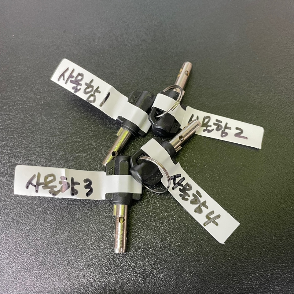 바코드라벨롤 화장품라벨스티커 제조업라벨 롤형바코드라벨 바코드인쇄 바코드프린터라벨 라벨지 원형테이프 정리라벨 다목적그린라벨 라벨기계 스티커 1매 라벨 화이트 전선 케이블 라벨스티커