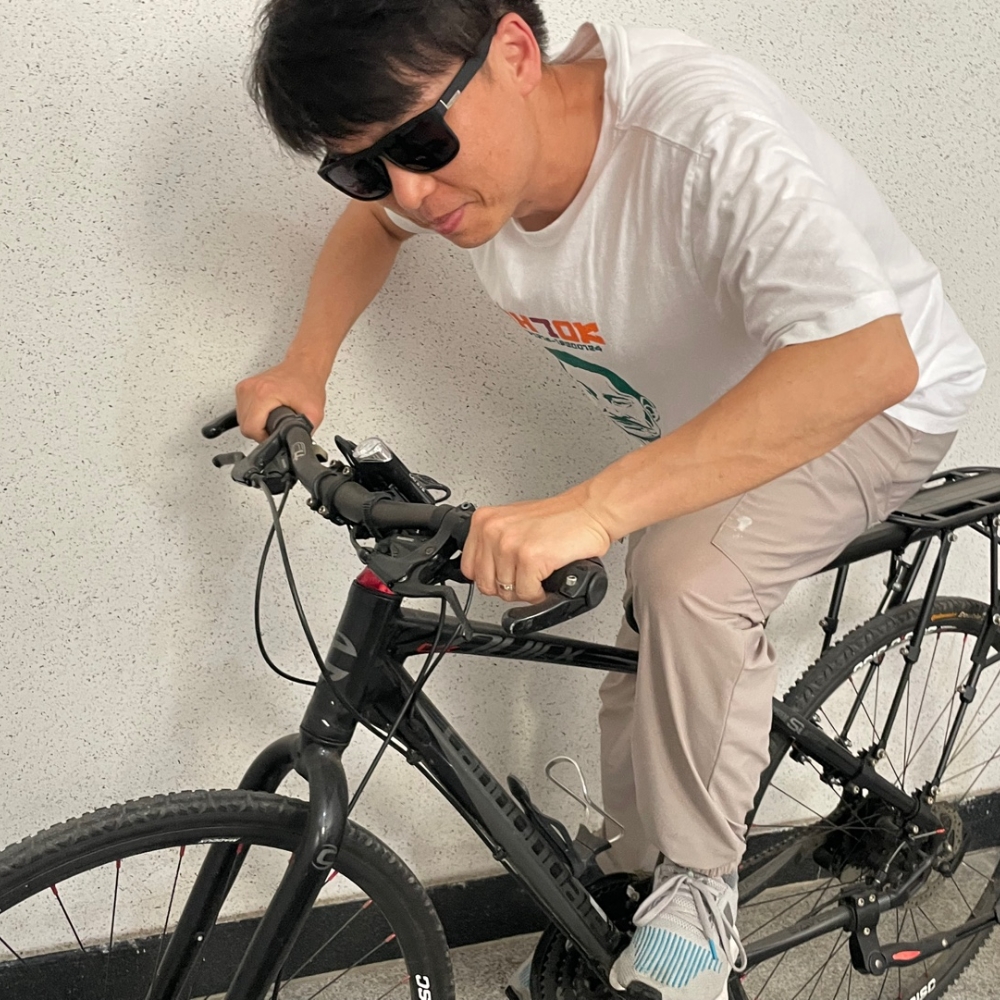 야간레저안경 브랜드선글라스 스포츠선글라스 선글라스글래스 아이웨어 선글라스여름 유니크한썬글라스 편광스포츠안경 패션선글라스 클립온선글라스 펫안경 블랙 뿔테 편광 사각 선글라스