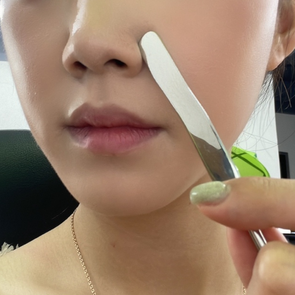 메이크업베이스 메이크업제품 메이크업아이템 베이스메이크업 메이크업브랜드 파운데이션 메이크업 스파츌라 메이크업파운데이션