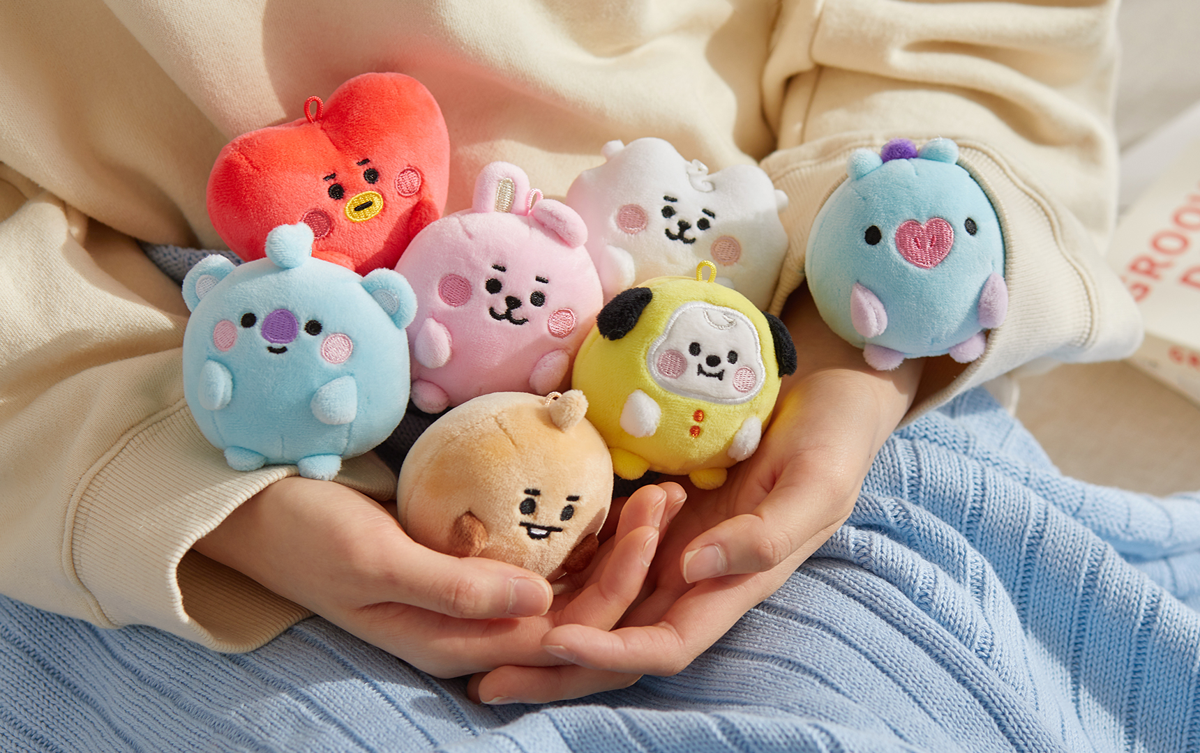 bt21 christmas dolls