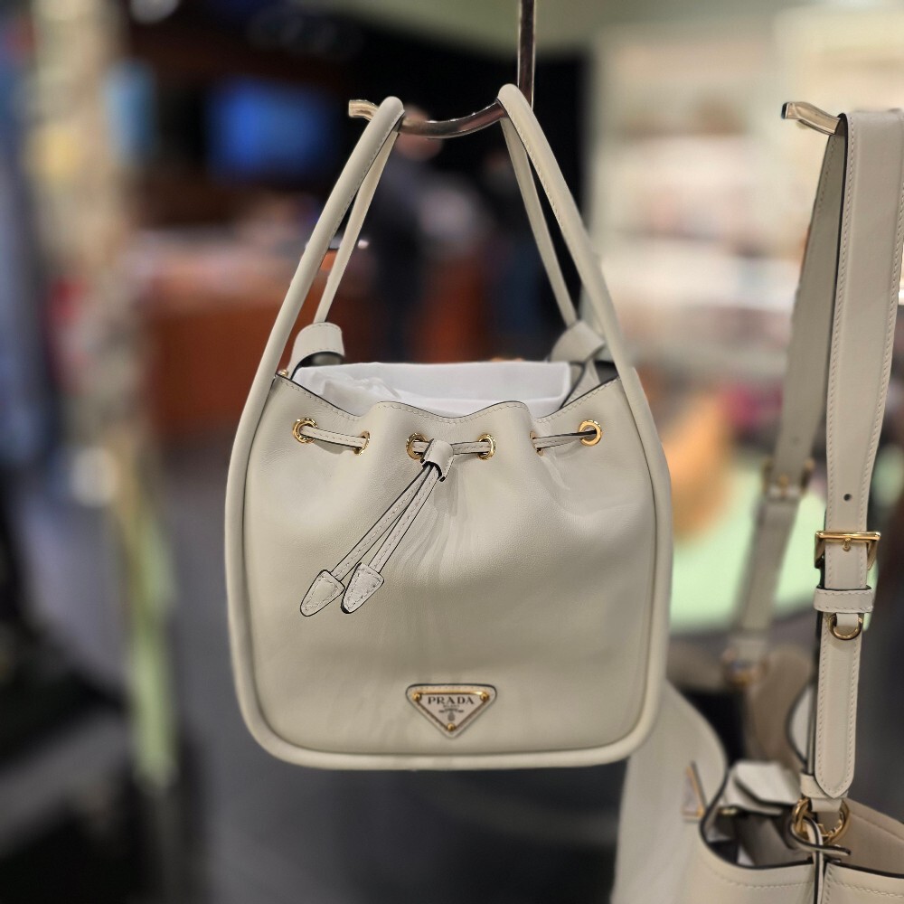 프라다 삼각로고 달링 버킷백 1BE087