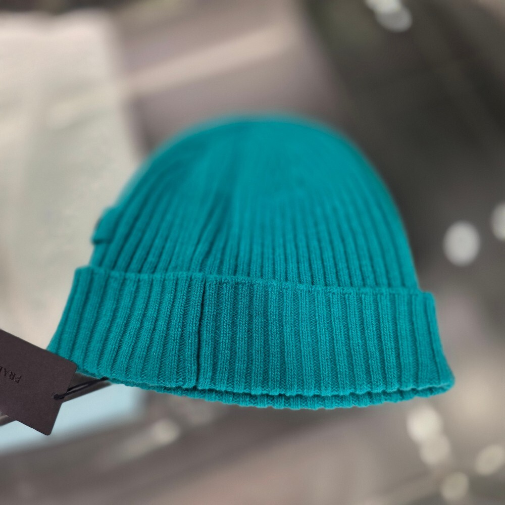 프라다 캐시미어 비니 모자 1HC509