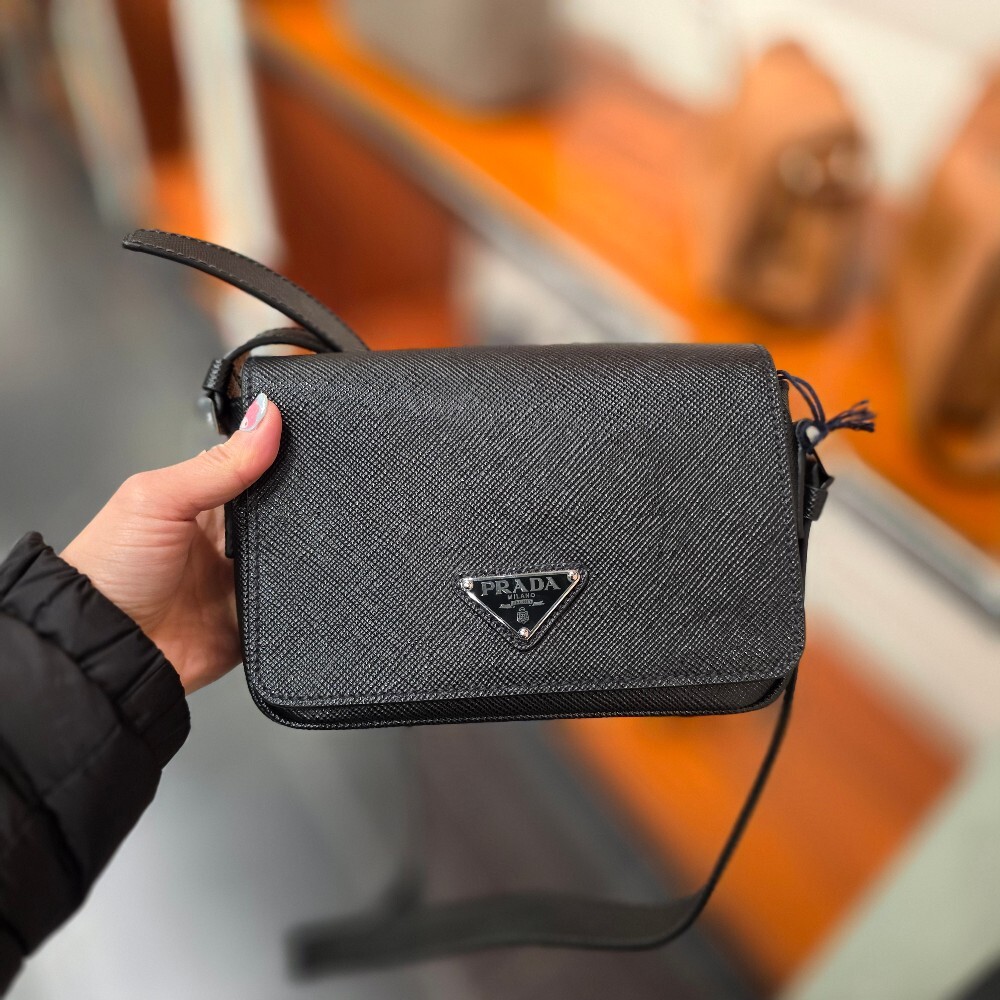 프라다 사피아노 크로스백 2VD065