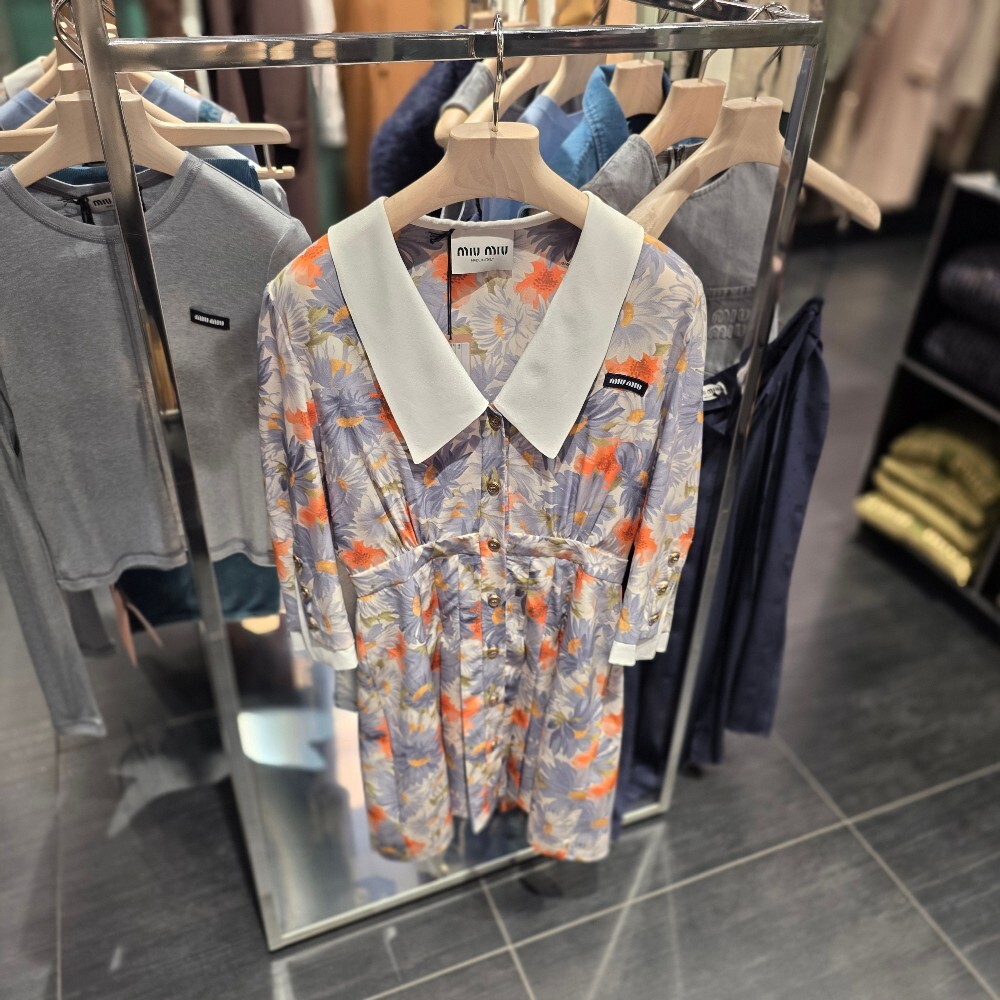 미우미우 플로랄 프린트 실크 미니 원피스 MF5441