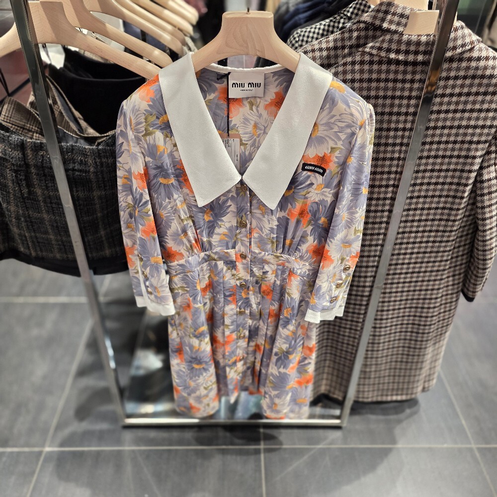 미우미우 플로랄 프린트 실크 미니 원피스 MF5441