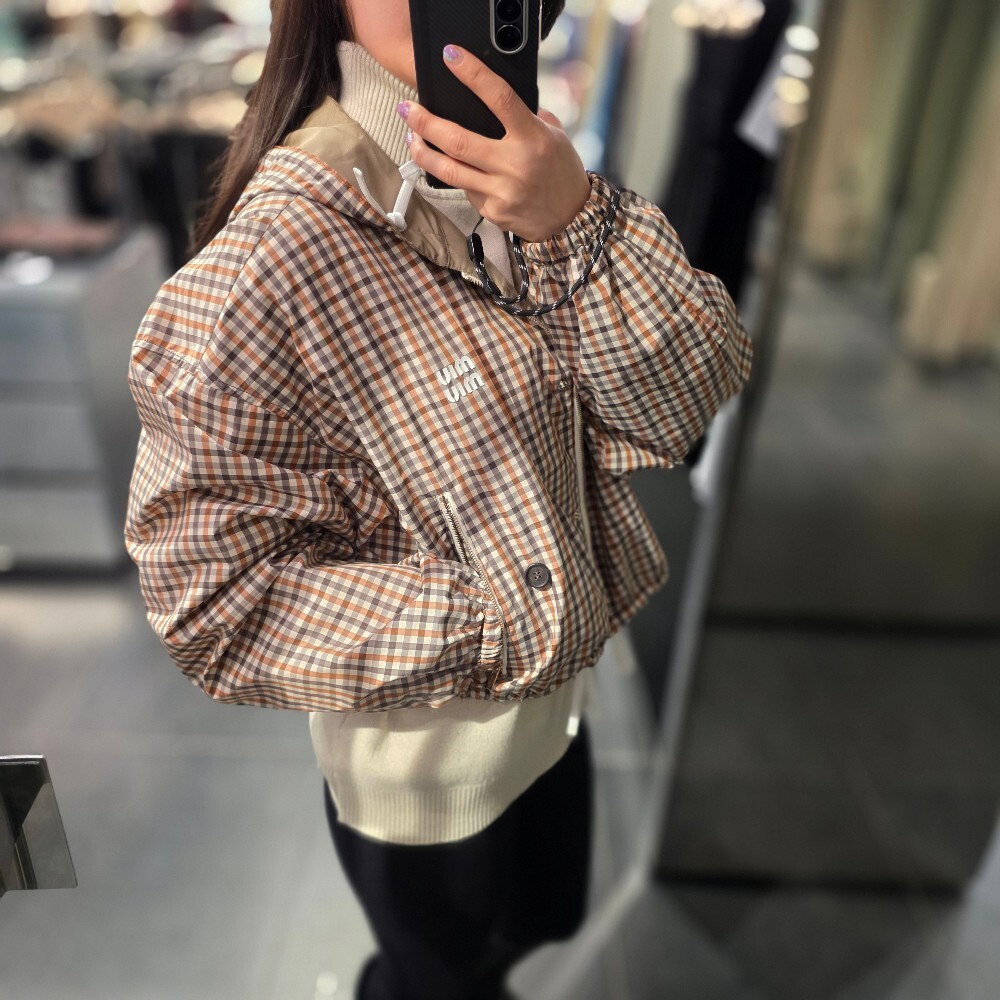 미우미우 체크 리나일론 크롭 여성 자켓 ML1190