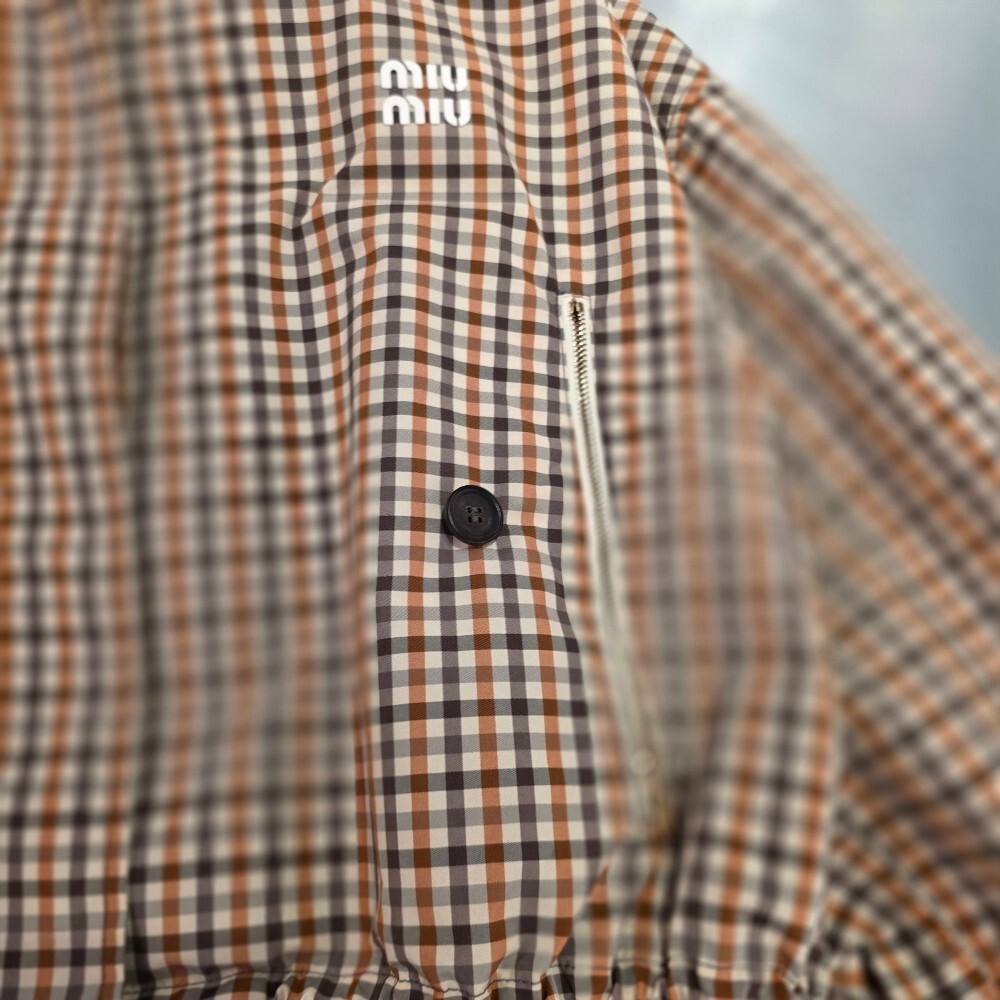 미우미우 체크 리나일론 크롭 여성 자켓 ML1190