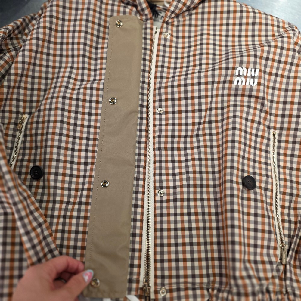 미우미우 체크 리나일론 크롭 여성 자켓 ML1190