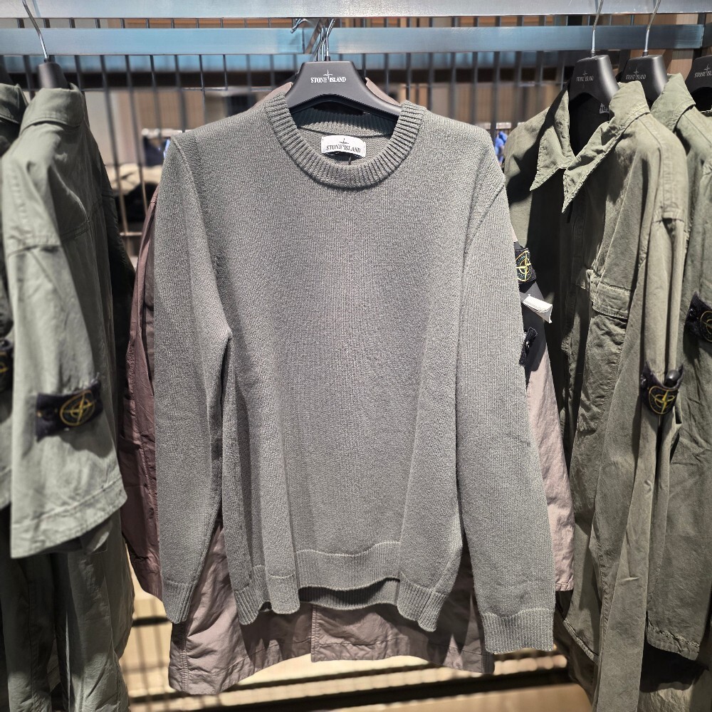 스톤 아일랜드 와펜 남성 니트 티셔츠 8115508A3 V0059