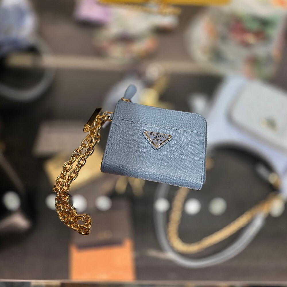 프라다 사피아노 체인 스트랩 카드 지갑 1ML061