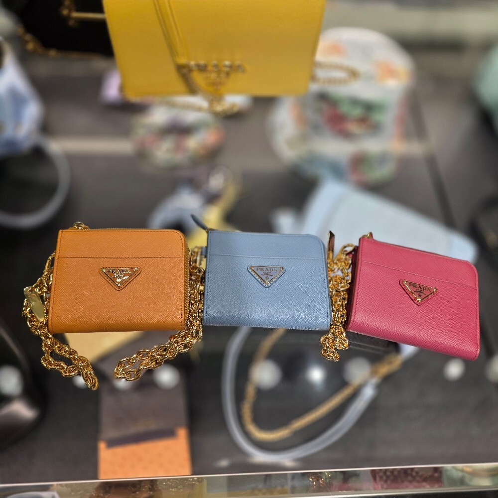 프라다 사피아노 체인 스트랩 카드 지갑 1ML061