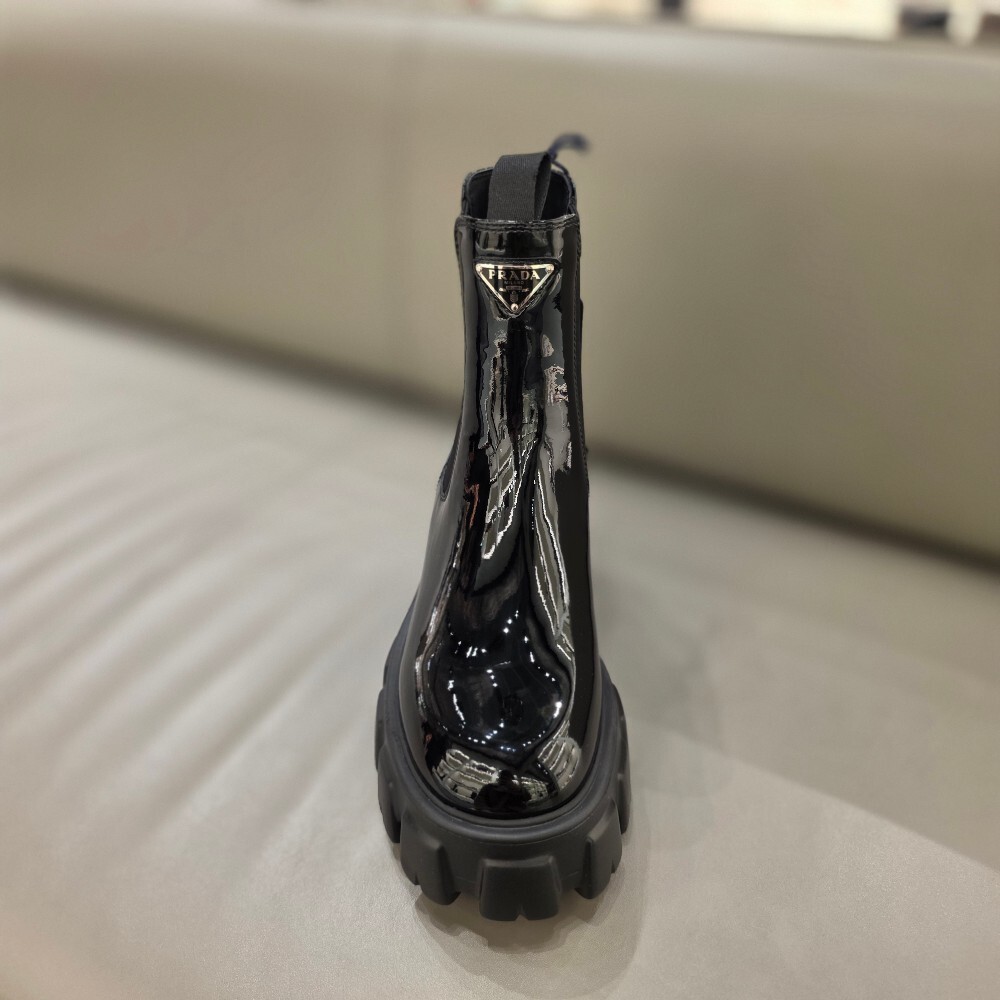 프라다 삼각로고 여성 첼시 부츠 1T256N