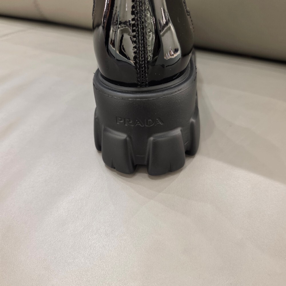 프라다 삼각로고 여성 첼시 부츠 1T256N