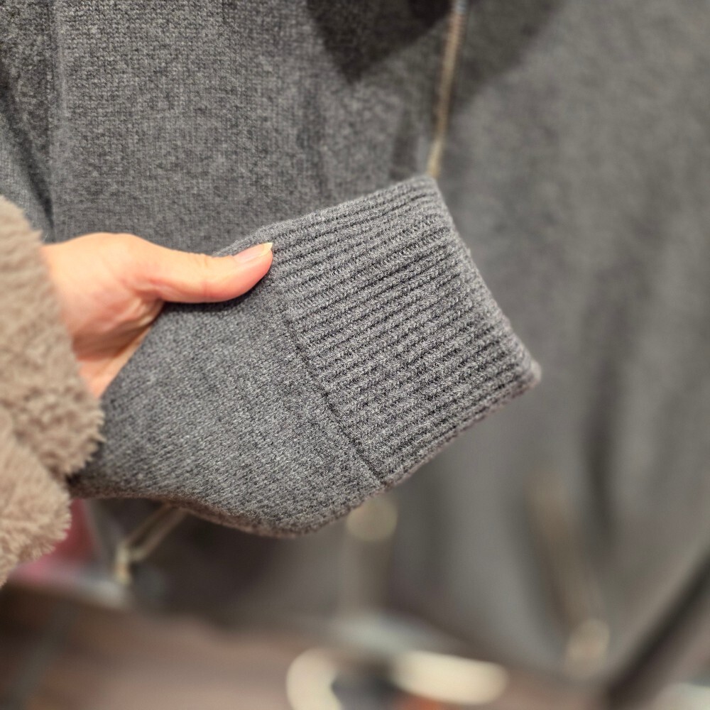 몽클레르 니트 패딩 남성 가디건 자켓 I20919B00019 M1115