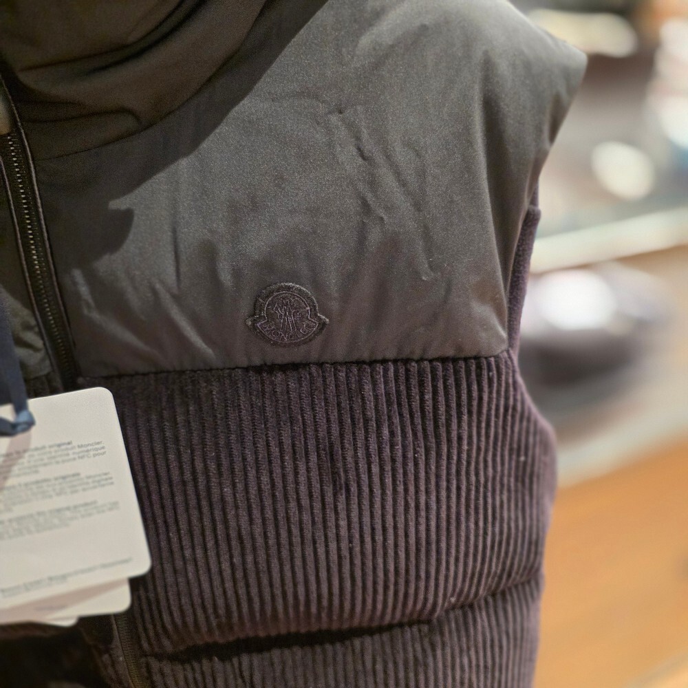 몽클레르BENTU남성 패딩 조끼 J20911A00021 597RC