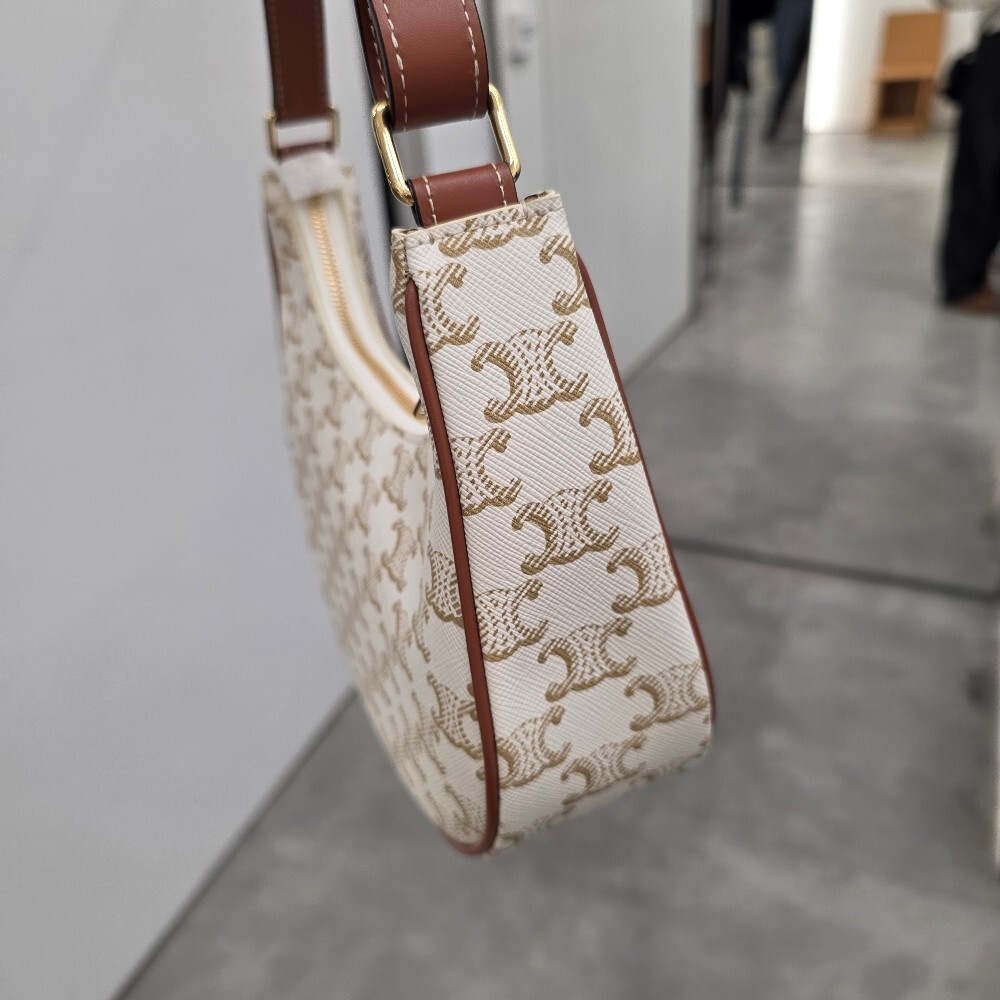 ?????? Ʈ?????? ĵ???? ?ƹٹ? 193952BZJ.01BC