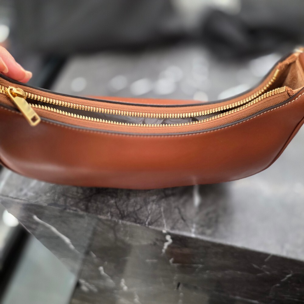 ?????? ?̵?? ??Ʈ?? ?ƹٹ? 196923DGQ.04LU