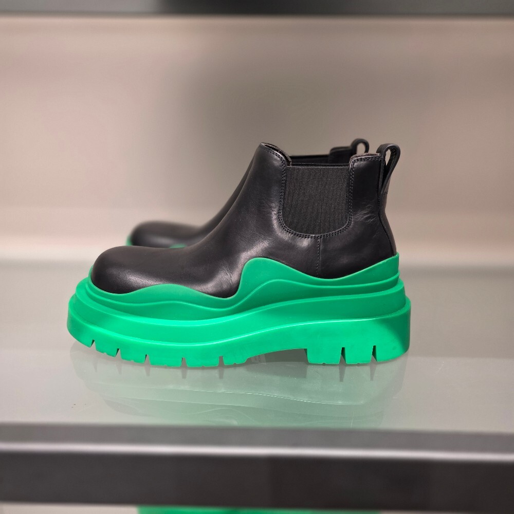 보테가베네타 여성 타이어 부츠 630300 1477