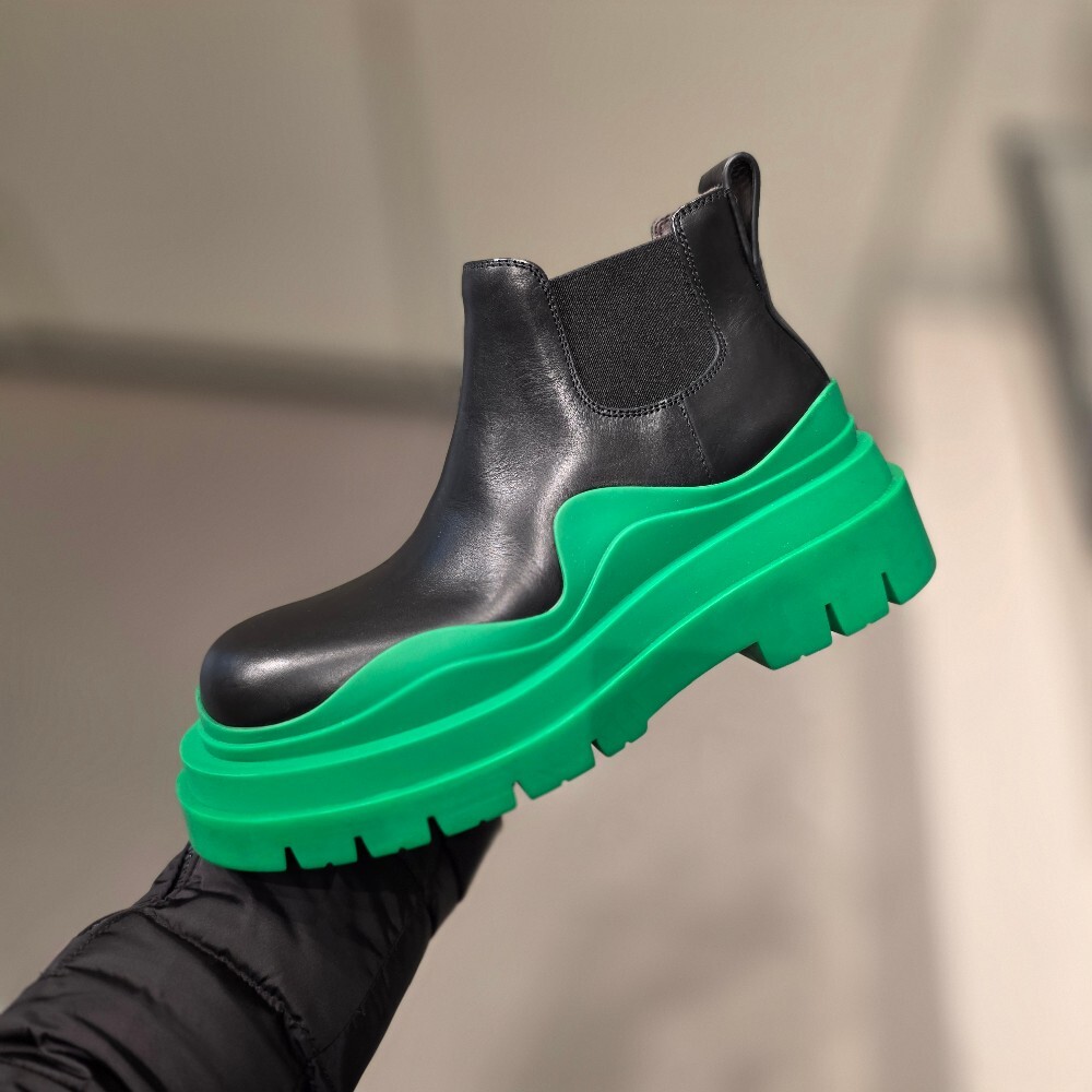 보테가베네타 여성 타이어 부츠 630300 1477