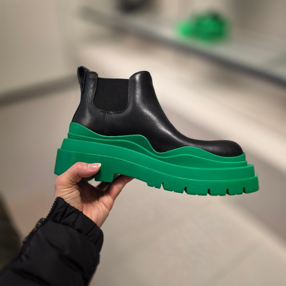 보테가베네타 여성 타이어 부츠 630300 1477