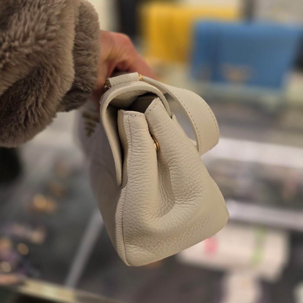 프라다 바게트 여성 가죽 숄더백 1BN022