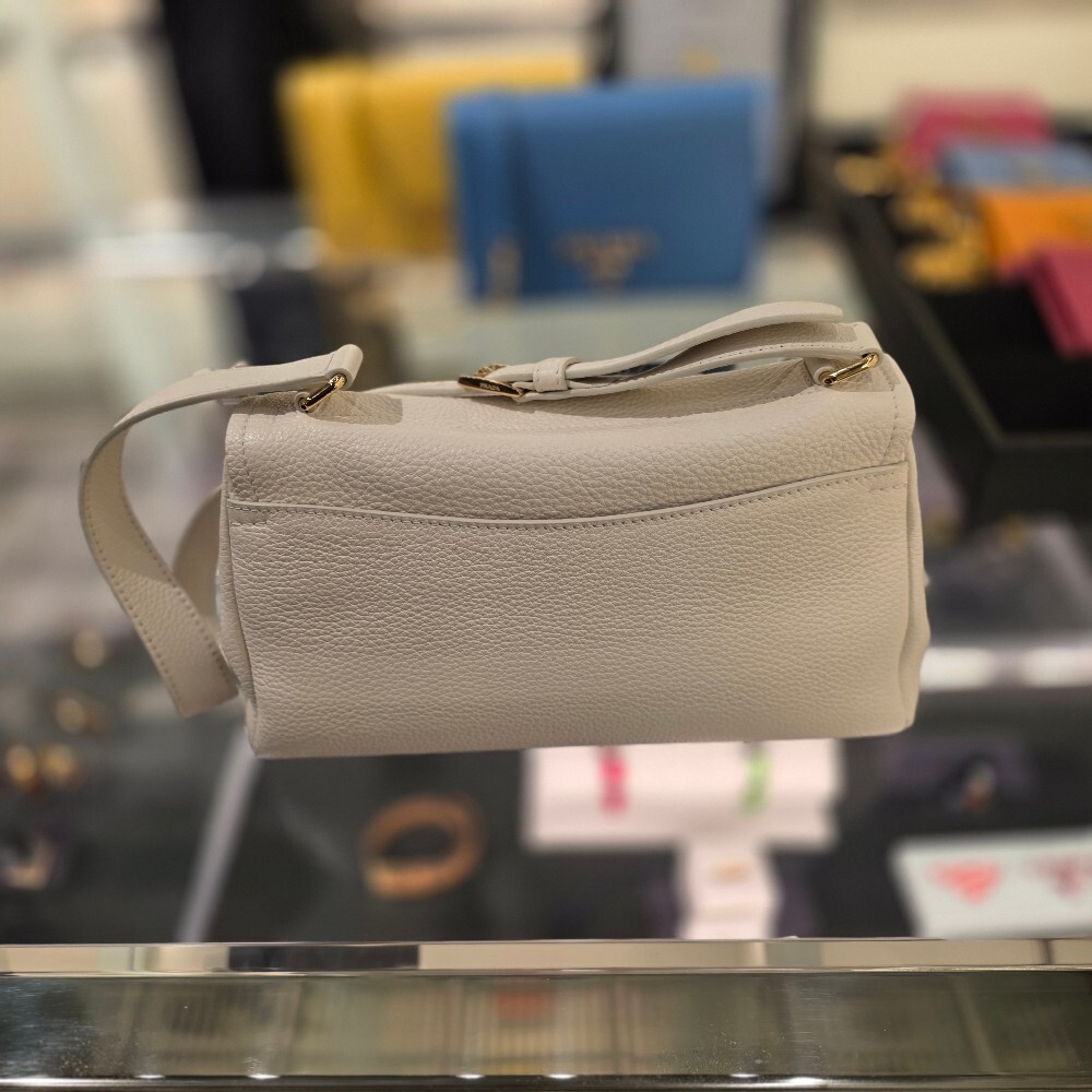 프라다 바게트 여성 가죽 숄더백 1BN022