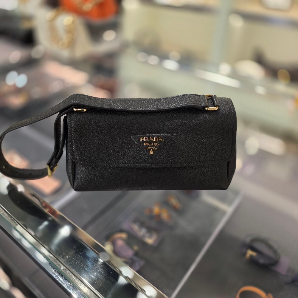 프라다 바게트 여성 가죽 숄더백 1BN022