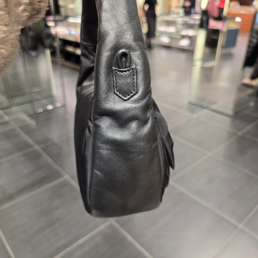 프라다 리본 리나일론 미니 호보백 1BC241