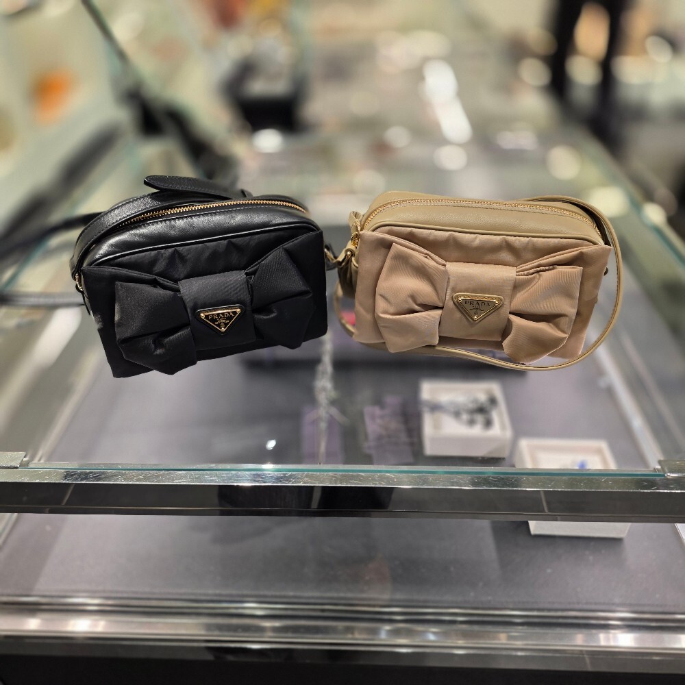 프라다 리본 리나일론 숄더백 1BH166