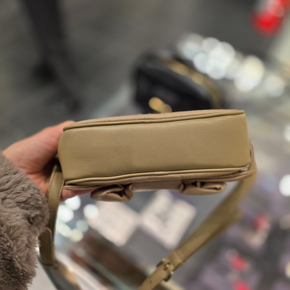 프라다 리본 리나일론 숄더백 1BH166