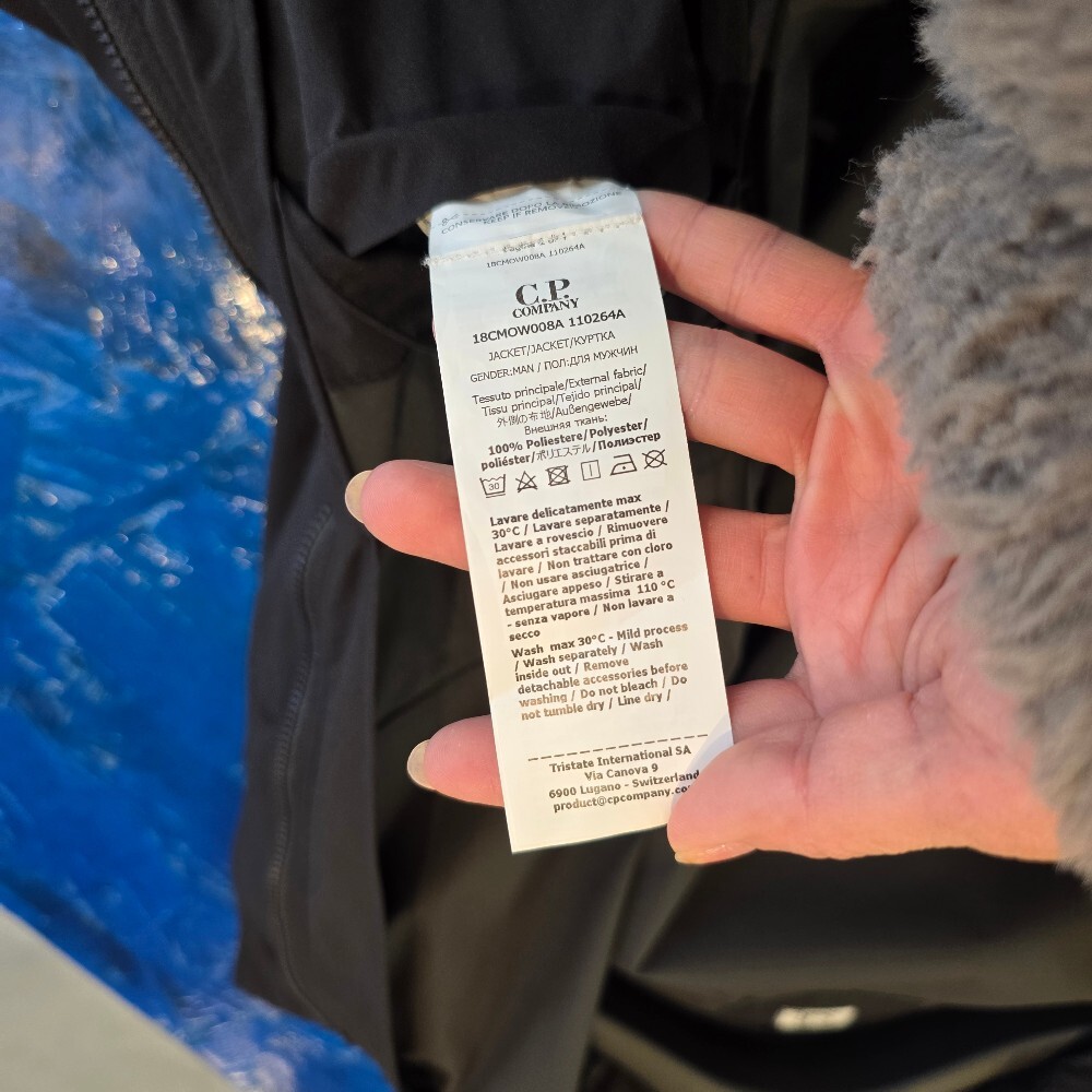 CP컴퍼니 와펜 오버사이즈 후드 자켓 18CMOW008A 110264A