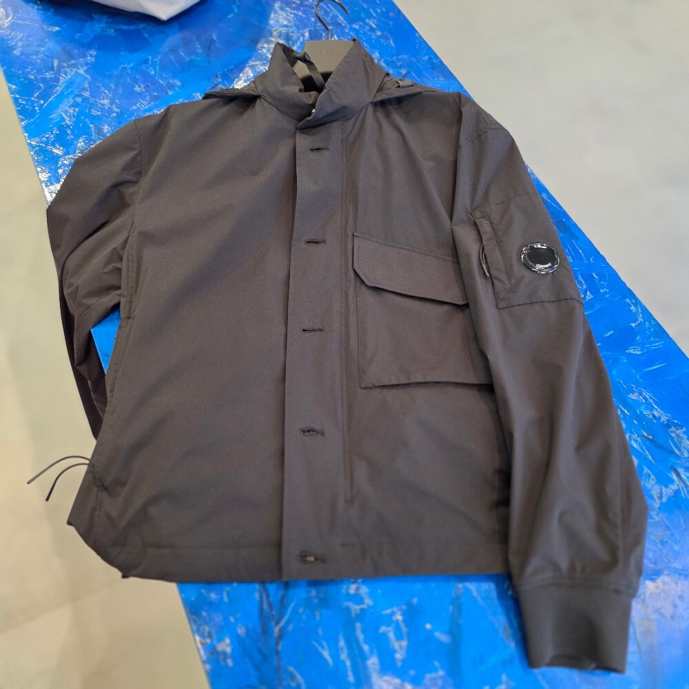 CP컴퍼니 와펜 오버사이즈 후드 자켓 18CMOW008A 110264A