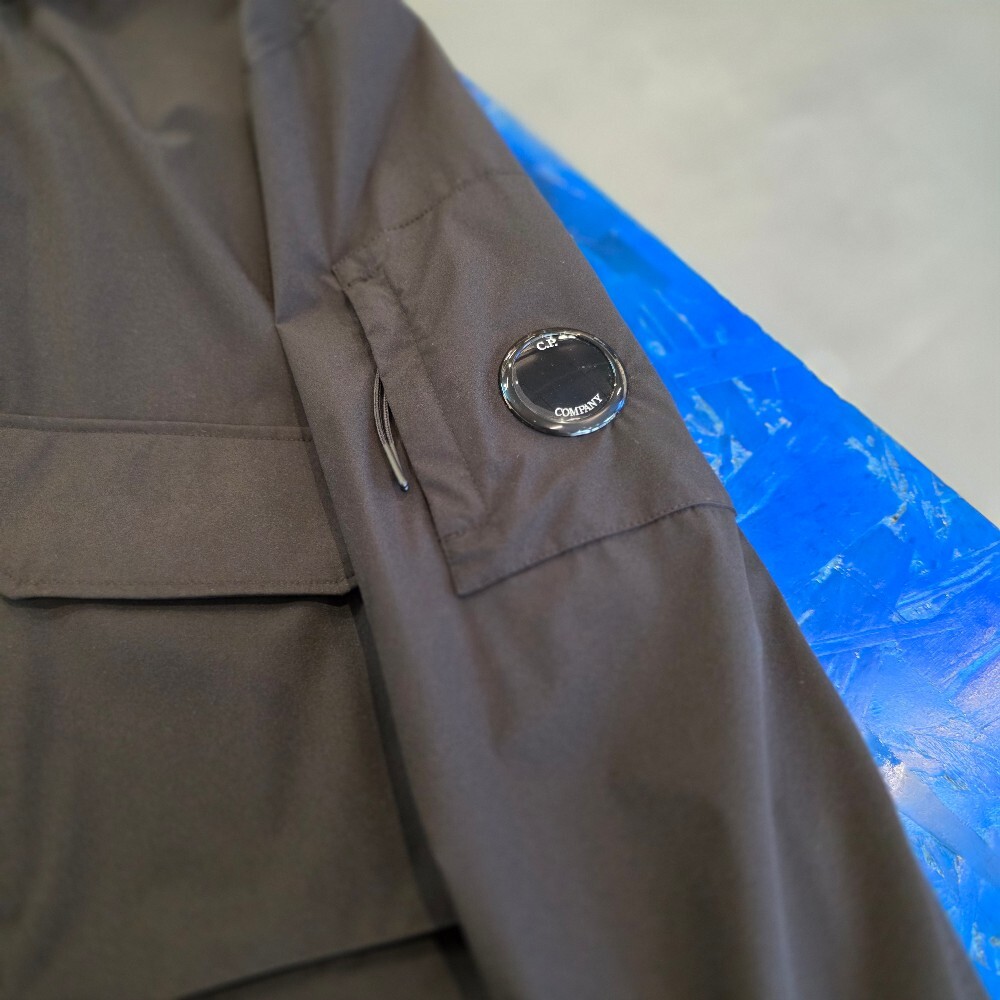 CP컴퍼니 와펜 오버사이즈 후드 자켓 18CMOW008A 110264A