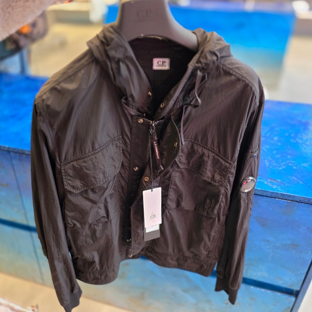 CP컴퍼니 와펜남성 후드 자켓 18CMOW011A 006904G