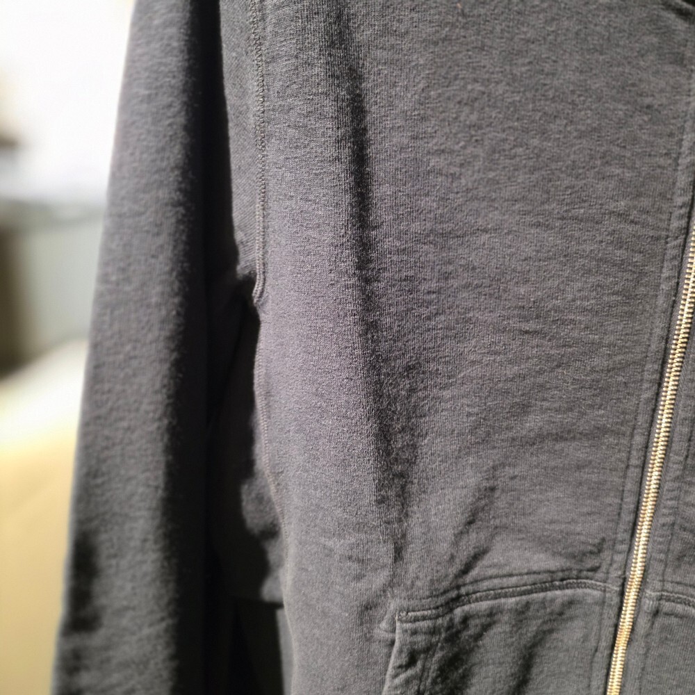 스톤 아일랜드 와펜 집업 자켓 K1S1561000220060 V0020