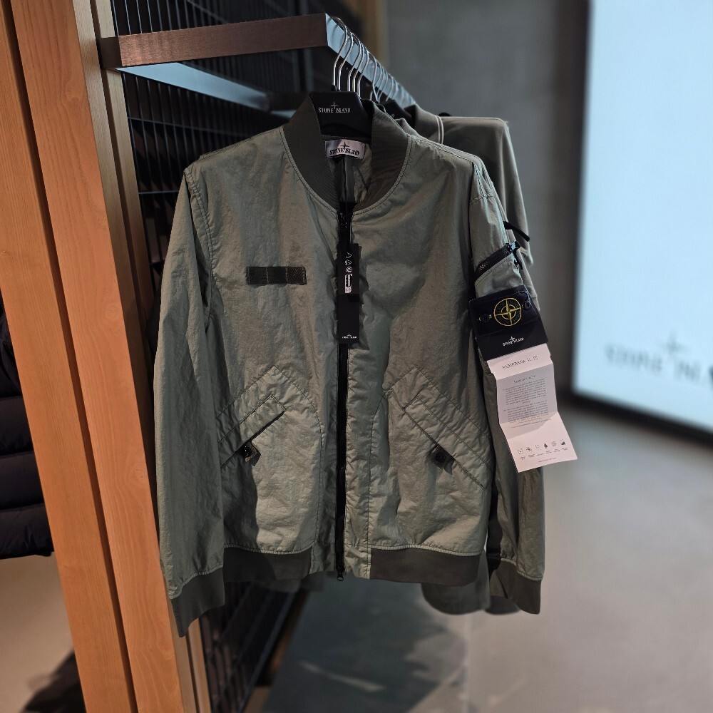 스톤 아일랜드 멤브라나 3L TC 남성 자켓 K1S154100004S0A21 V0055