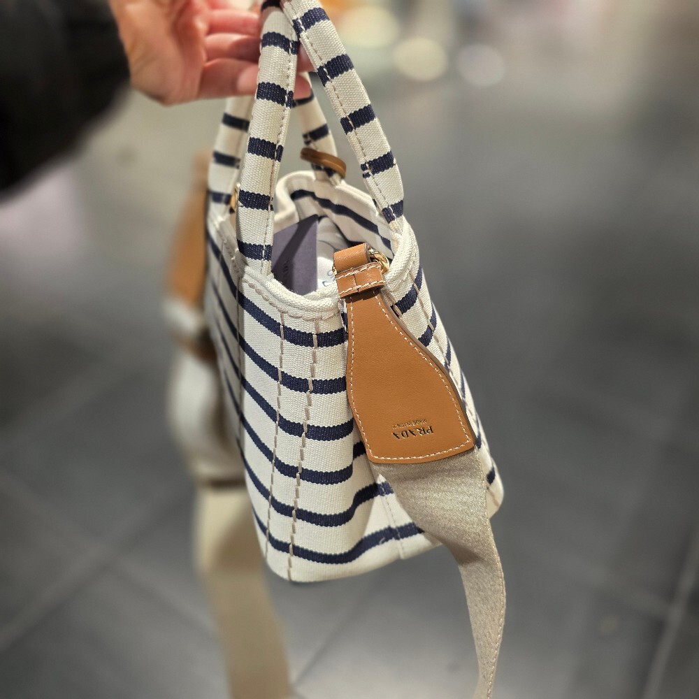 프라다 스트라이프 카나파 미니 토트백 1BA038