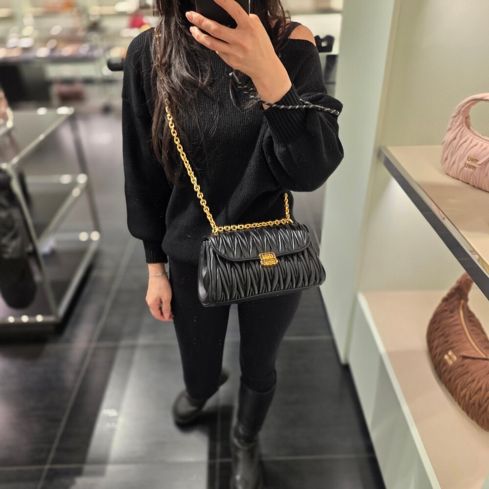 미우미우 마테라쎄 체인 숄더백 5BD266